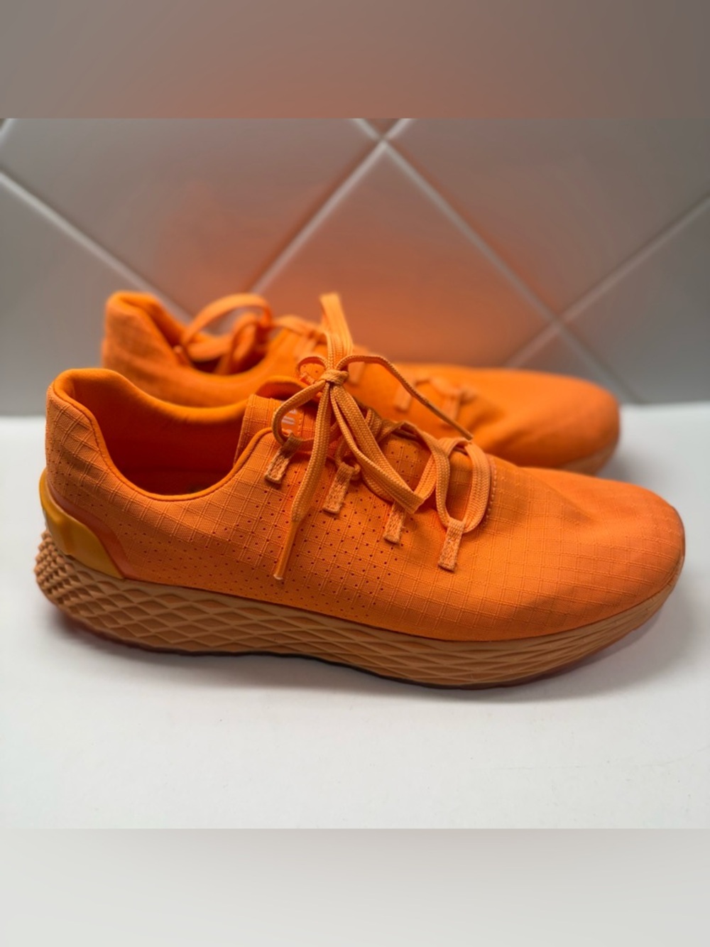 Nobull Allday Ripstop Runner Mens Size 9.5 Neon Orange Training Shoes Sneakers